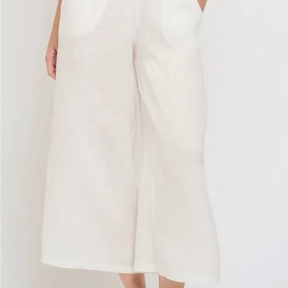 Beige Capri Women’s Pants, XL (Made in Italy) - Picture 2 of 5